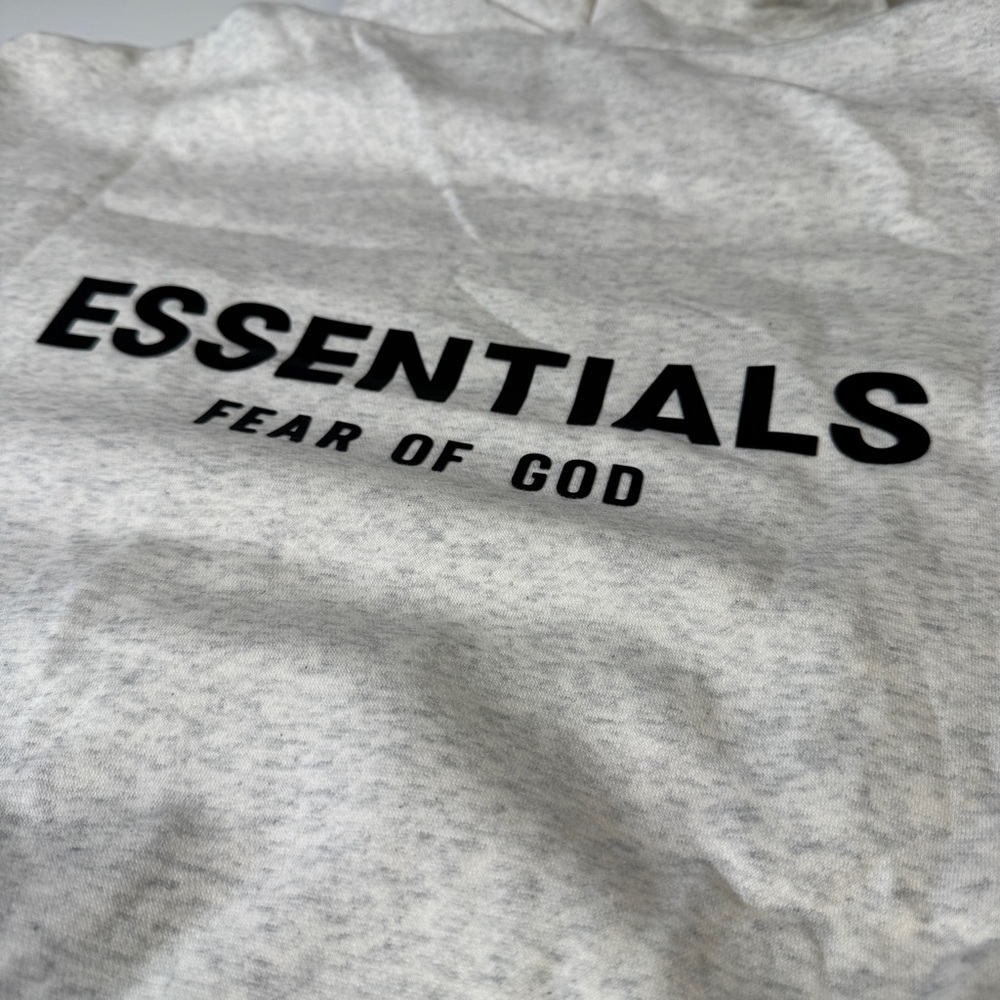 Fear of God Essentials Hoodie Light Gray Pullover Mens Womens Unisex - Picture 5 of 6